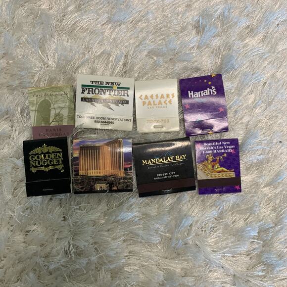 Vegas Casino Matches Set Mandalay Bay, Golden Nugget, Caesars Palace - Picture 1 of 3